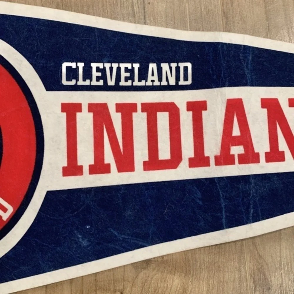 Indians Vintage Defunct Circa 1980's Style #2 Team Logo Pennant MLB Baseball‎